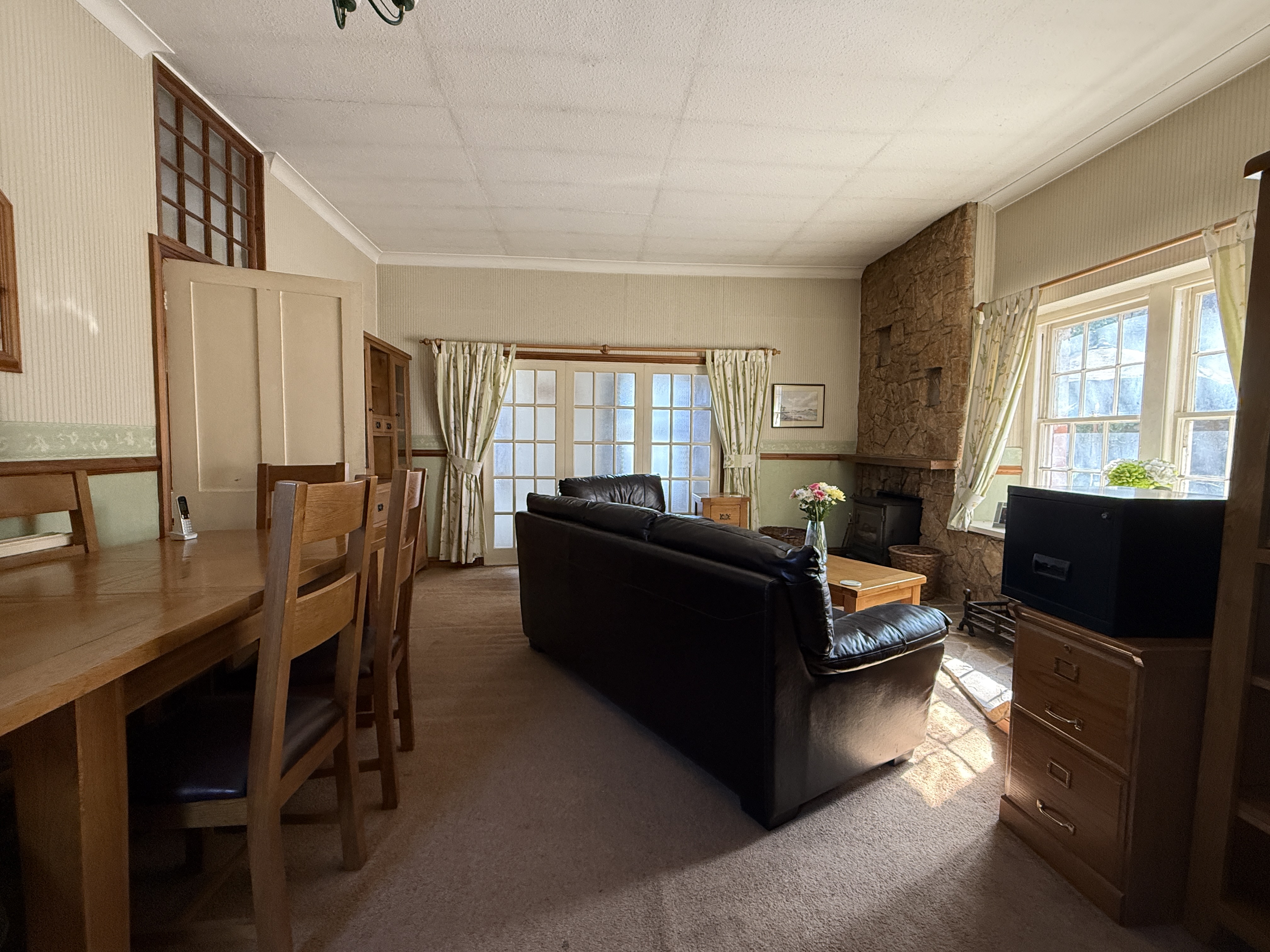 Investment in Newton Abbot - photo 4